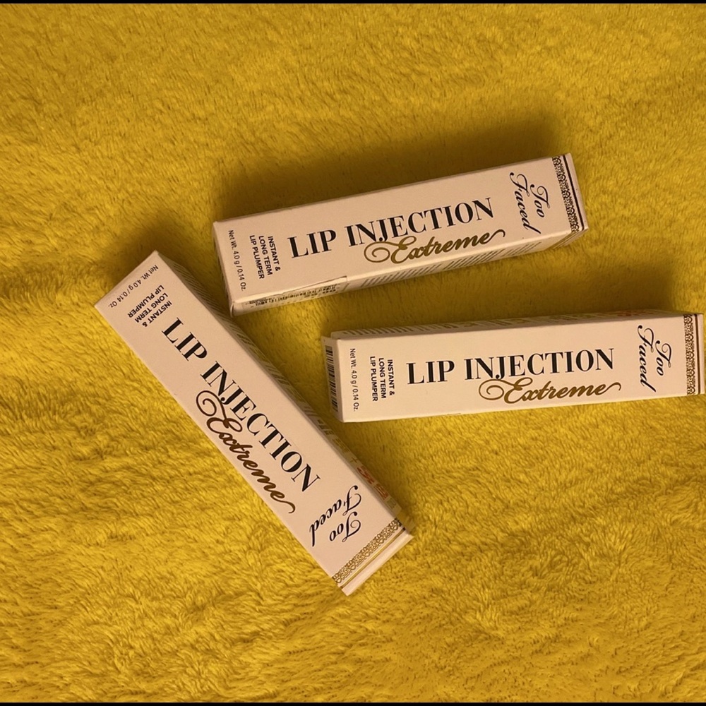 Too Faced Lip Injection EXTREME